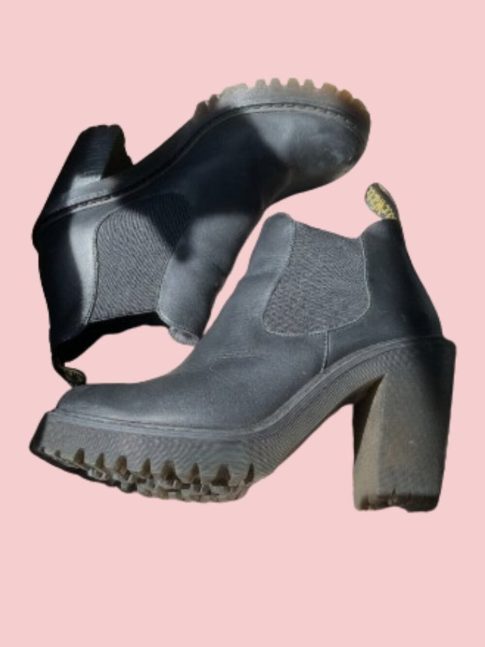 Doc Martens Hurston Ankle Heel Boots
